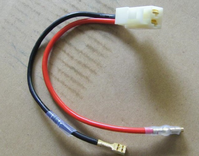 3-Pin, 2-Wire Battery Wiring Harness with Side-by-Side Pins for Razor Scooters